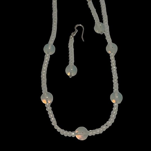 Gorgeous Moonstone Necklace Earring Set NWT. Black Friday sale! - Picture 8 of 10